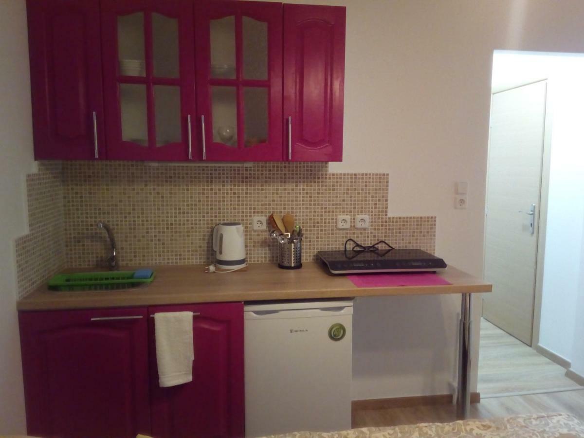 New Studio Next To Metro For 2 People Athen Exterior foto